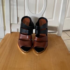 Rebecca MinkoffElegant Black and Brown Women's Sandals